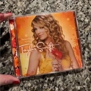 Taylor Swift Beautiful Eyes CD
